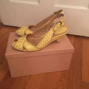 Frye 8.5 yellow Ada sling-backs! 1 inch heel.
